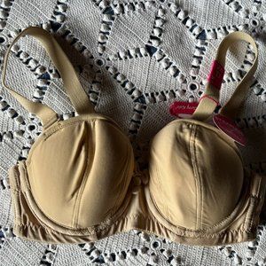 Curvy Kate Bra 28D NWT